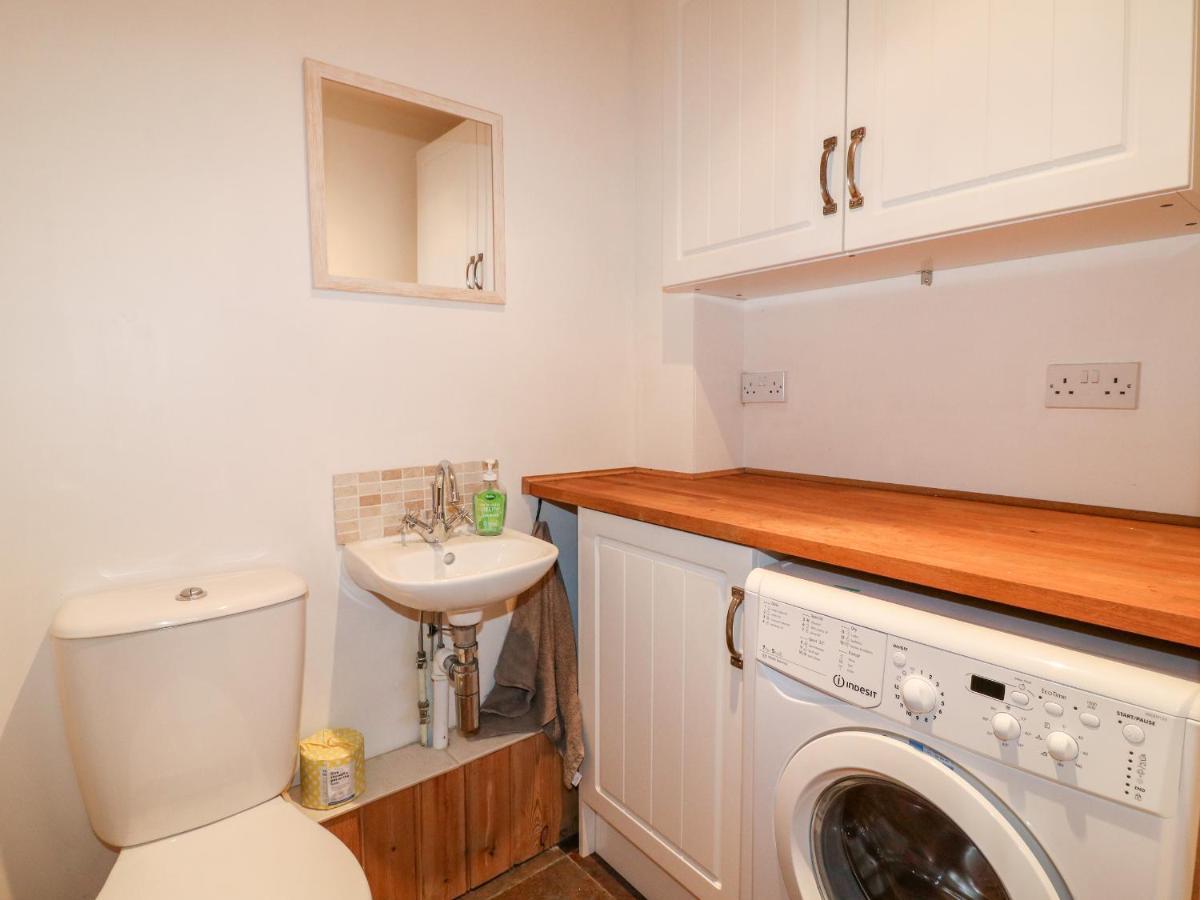 2 Miners Arms Cottages マトロック エクステリア 写真